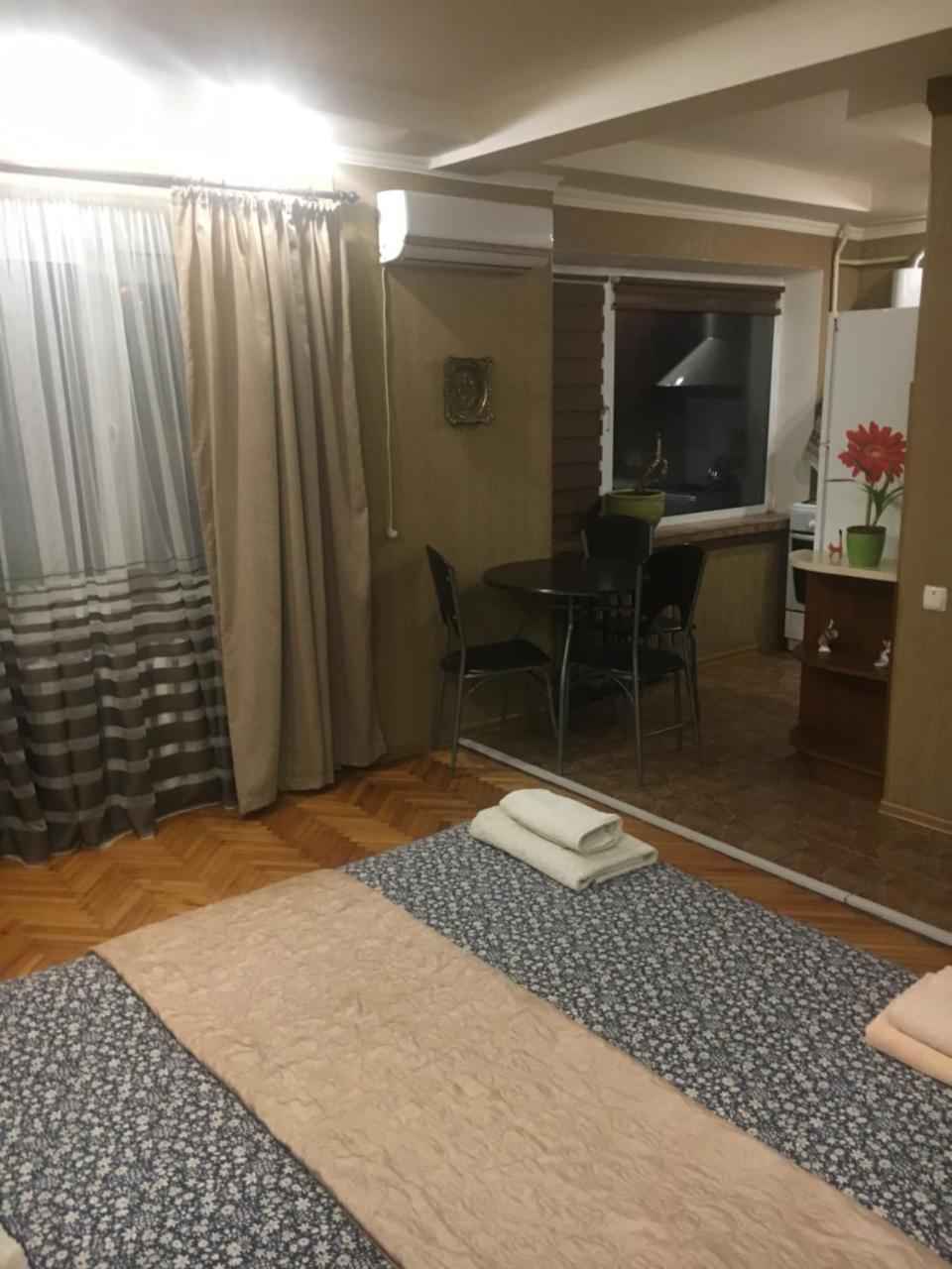 Kvartira Na Krakivskiy 12 , 52 Apartment เคียฟ ภายนอก รูปภาพ